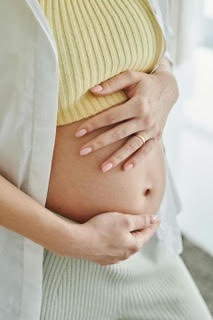 Umfrage zeigt Aufklärungsbedarf bei vorgeburtlichen Untersuchungen auf Chromosomenstörungen